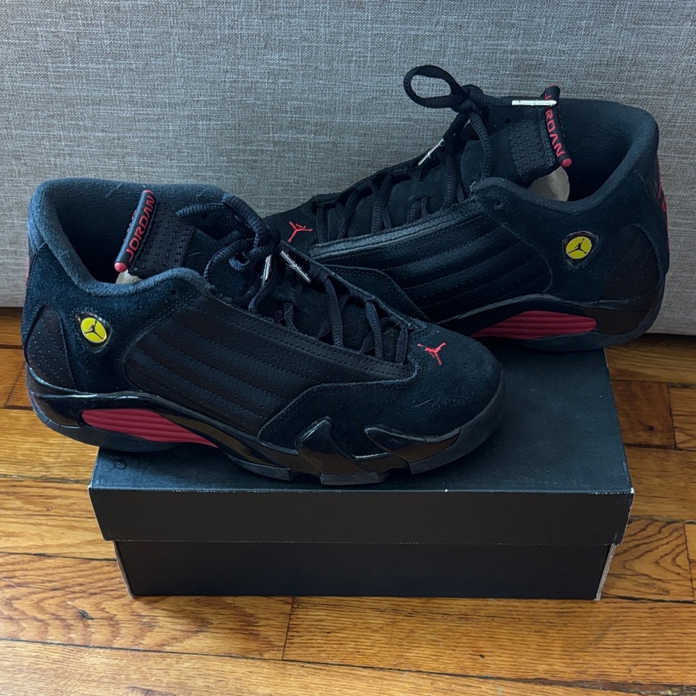 Air Jordan 14 Retro BG Black/Varsity Red Size 4.5